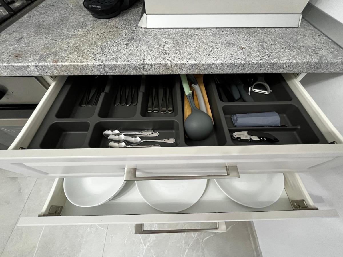 Apartament Modern Cu O Camera Apartman Temesvár Kültér fotó